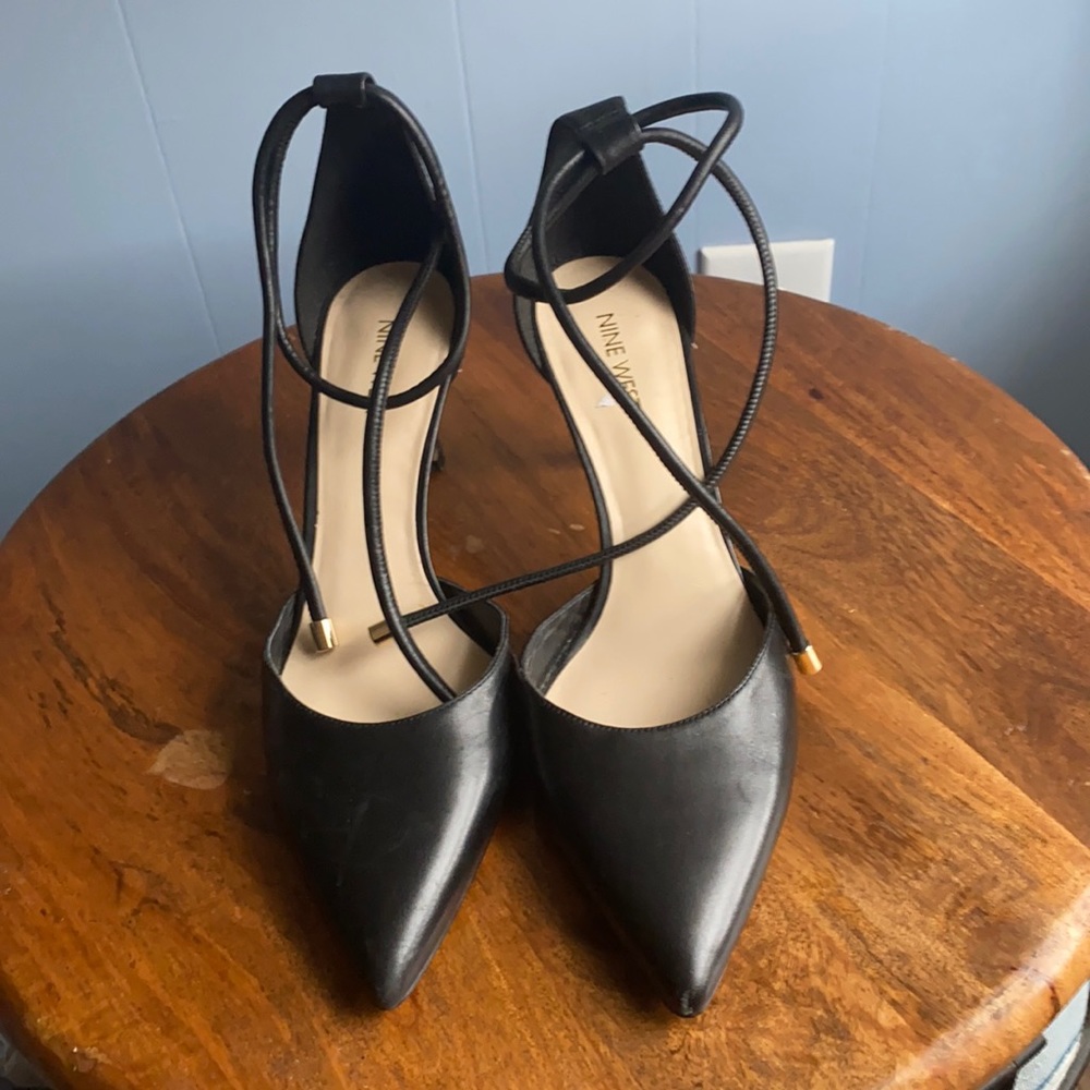 Nine West Tie-Ankle D’Orsay Pumps sz 9.5